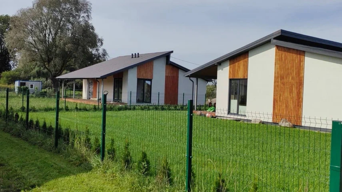 WhatsApp Image 2025-10-03 at 14.37.12